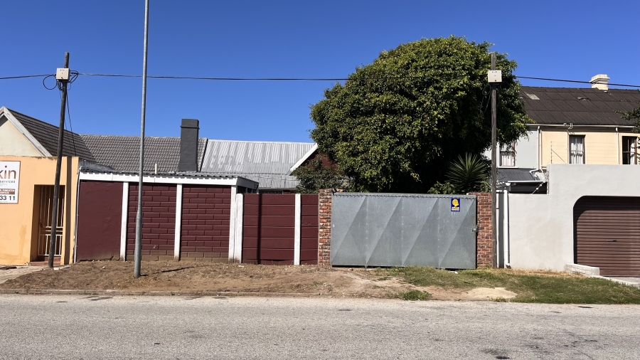 3 Bedroom Property for Sale in South End Eastern Cape